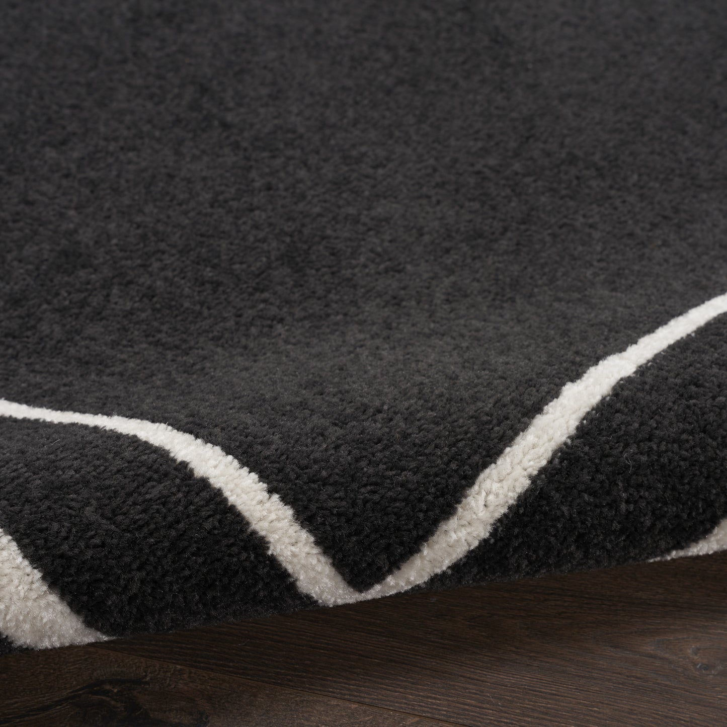 3' X 5' Black And Ivory Indoor Outdoor Area Rug-8