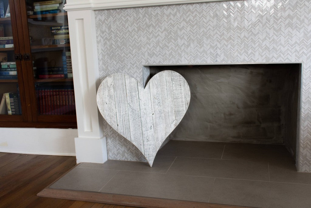 24" Whitewash Reclaimed Wood Heart Wall Decor-5
